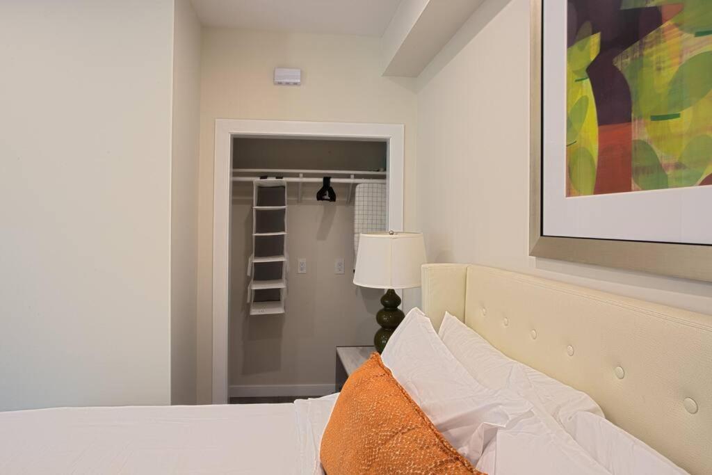Luxurious One Bedroom Suite With Balboa Park View سان دييغو المظهر الخارجي الصورة
